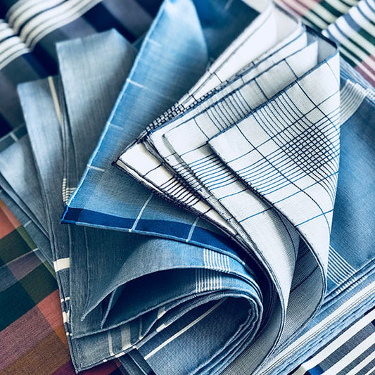 Perfect Pocket Squares by Simon Crompton