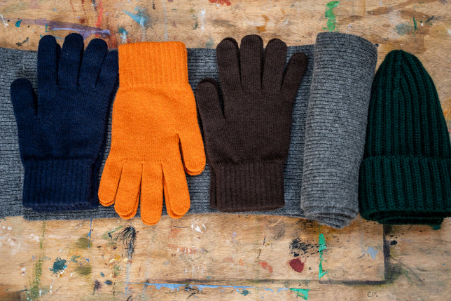 Cashmere gloves