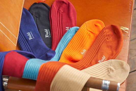 Plain Cashmere and Silk Short Socks in Dark Grey