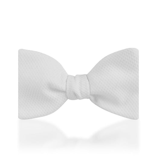 Plain Marcella 2.5" Thistle Sized Bow Tie in White