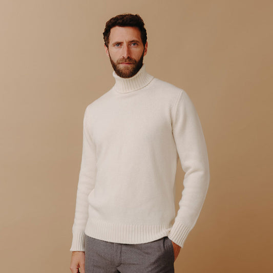 Plain Cashmere Roll Neck Jumper in Undyed White