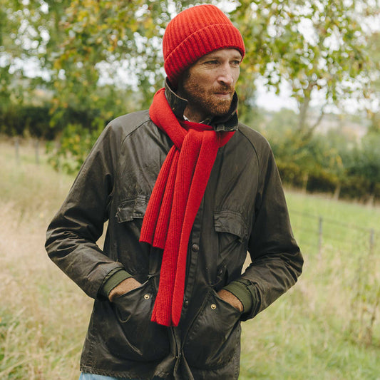 Scottish Cashmere 3 Ply Ribbed Scarf in Ruby Red