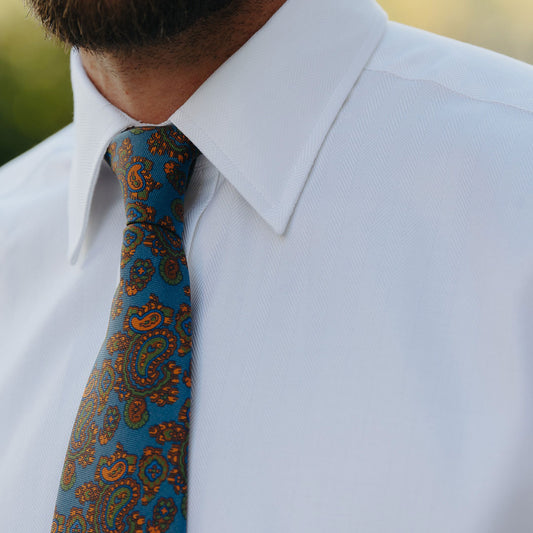 Abstract Paisley Hopsack Silk Tie in Airforce