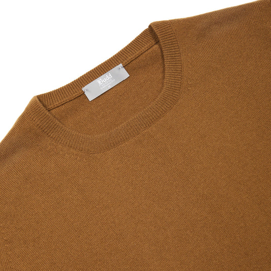 Neckline detail on Vintage vicuna tan cashmere crewneck sweater
