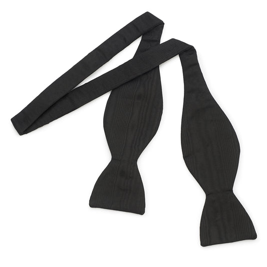 Plain Moire 2.5" Thistle Sized Bow Tie in Black