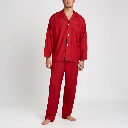 Plain Spun Silk Pyjamas in Red on model 