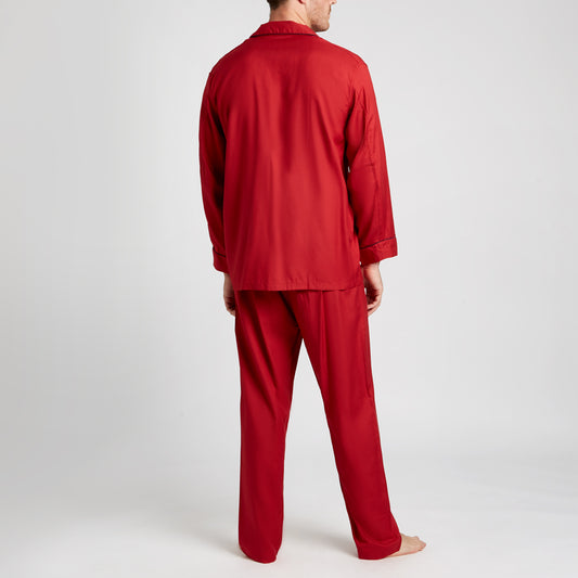 Rear view of plain spun Silk Pyjamas in Red 