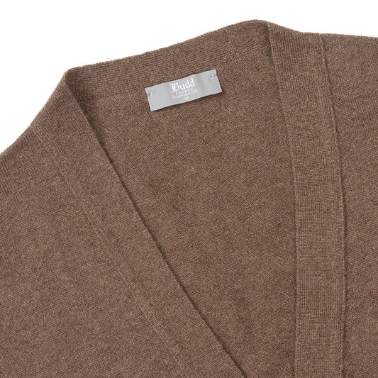Wilton Scottish Cashmere Sleeveless Cardigan in Mocha