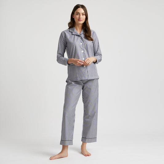 Exclusive Budd Stripe Women's Pyjamas in Navy on model