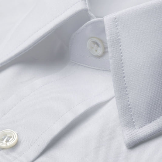Plain Royal Oxford in White collar
