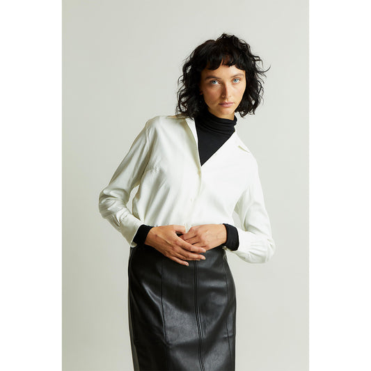 Lido Spun Silk Button Cuff Shirt in Cream Campaign Shot